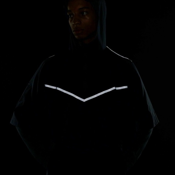 NIKE Sphere Convert Tech Pack Hoodie TOP JACKET - Picture 11 of 16